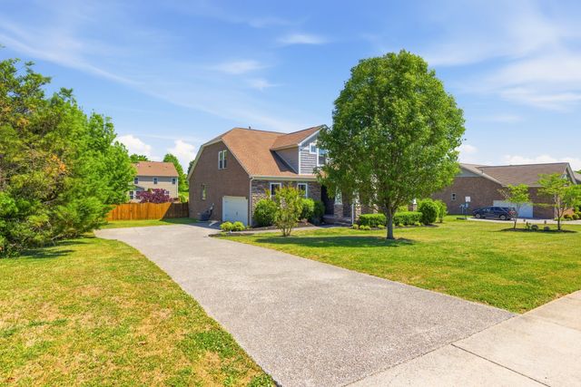 511 Cherry Blossom Way, Lebanon, TN 37087