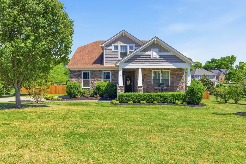 511 Cherry Blossom Way, Lebanon, TN 37087