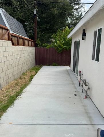 5138 Newcastle, Encino, CA 91316