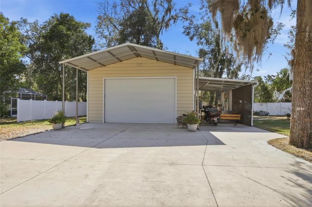 1008 E MICHIGAN AVENUE, Deland, FL 32724