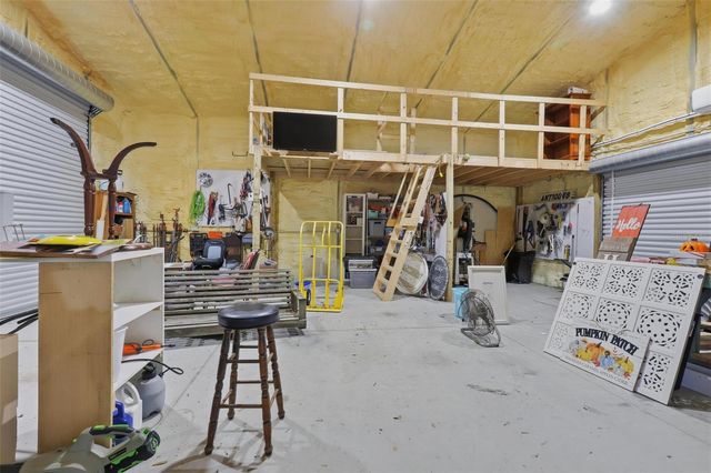 1008 E MICHIGAN AVENUE, Deland, FL 32724