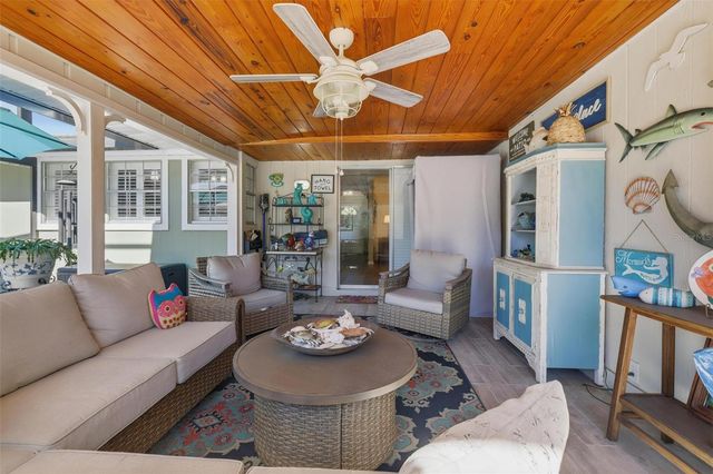 1008 E MICHIGAN AVENUE, Deland, FL 32724