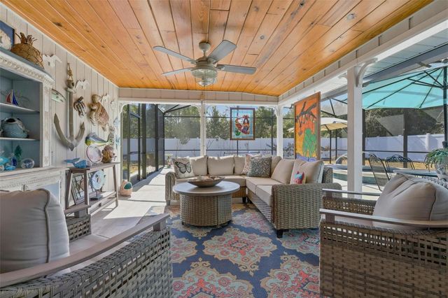 1008 E MICHIGAN AVENUE, Deland, FL 32724