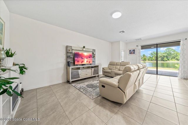 2193 Capital Drive SE, Palm Bay, FL 32909
