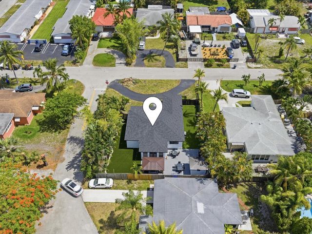 2860 Monroe Street, Hollywood, FL 33020