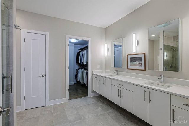 1325 Republic Street, Cincinnati, OH 45202