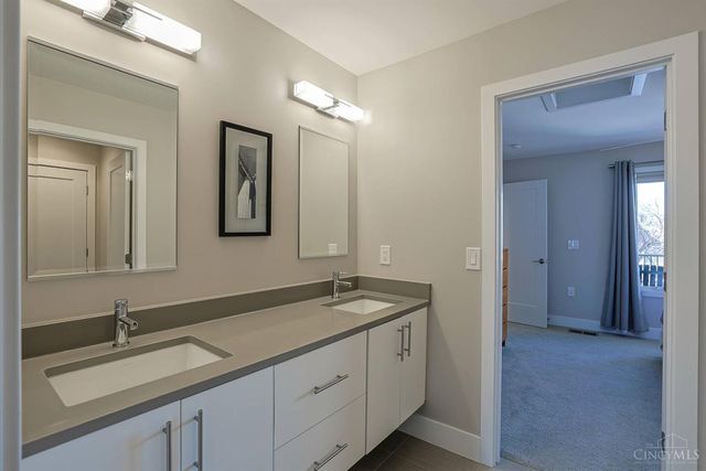 1325 Republic Street, Cincinnati, OH 45202