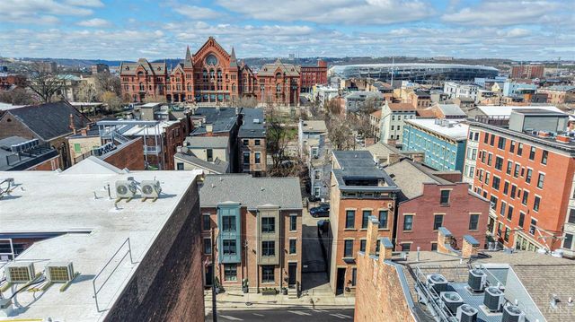 1325 Republic Street, Cincinnati, OH 45202