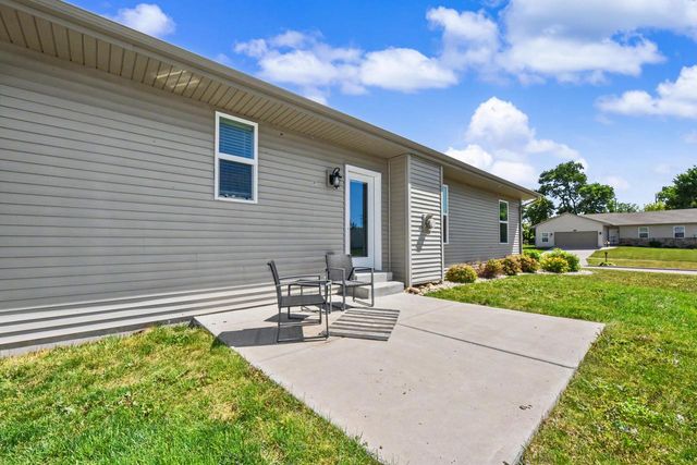 2901 Guinness DRIVE, Janesville, WI 53546