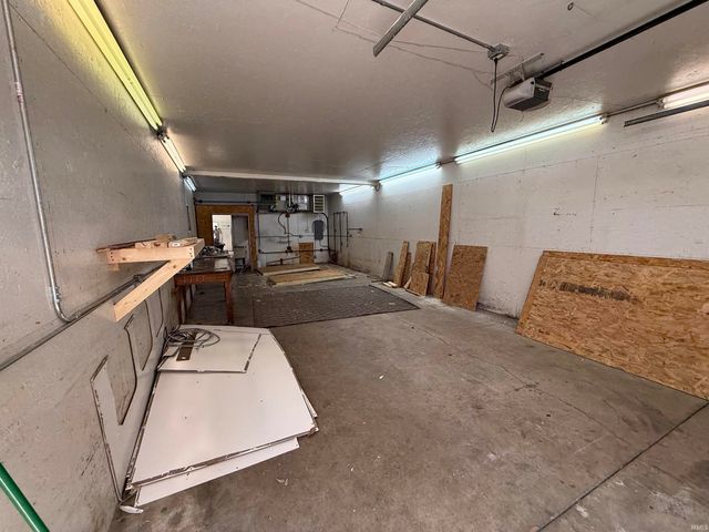 13226 County Line Road, Crown Point, IN 46307