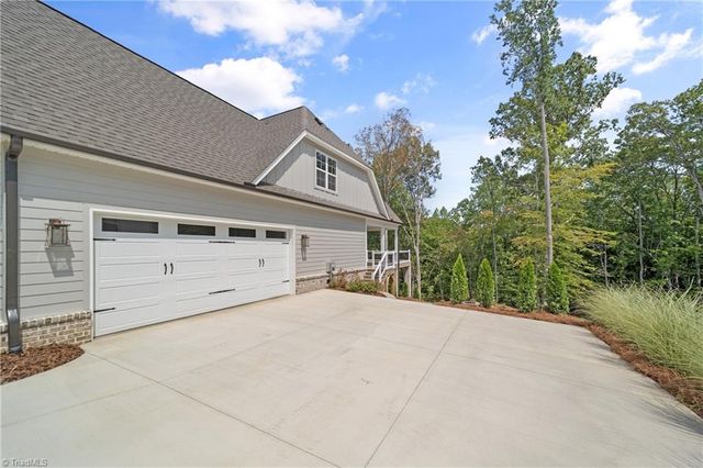 8730 Atlas Heights Way, Lewisville, NC 27023
