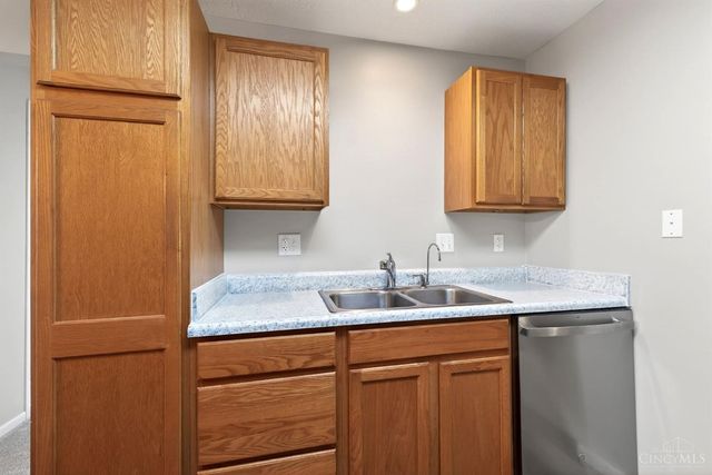 3151 Roesch Boulevard, Fairfield, OH 45014