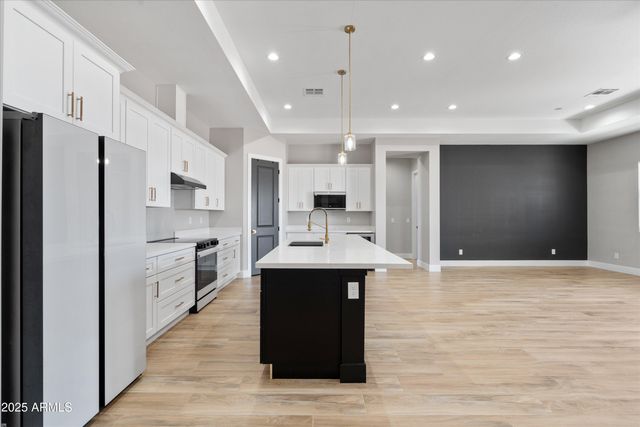 20765 W CHEYENNE Road, Buckeye, AZ 85326