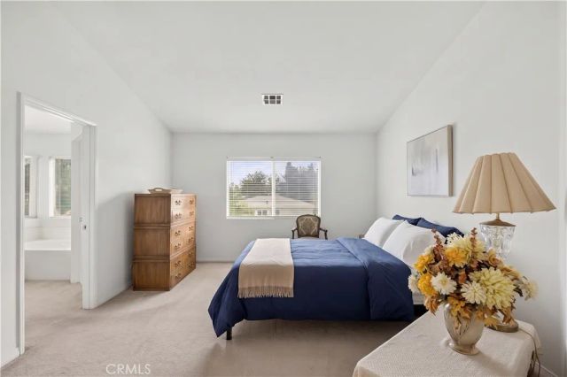 8200 Crebs, Reseda, CA 91335
