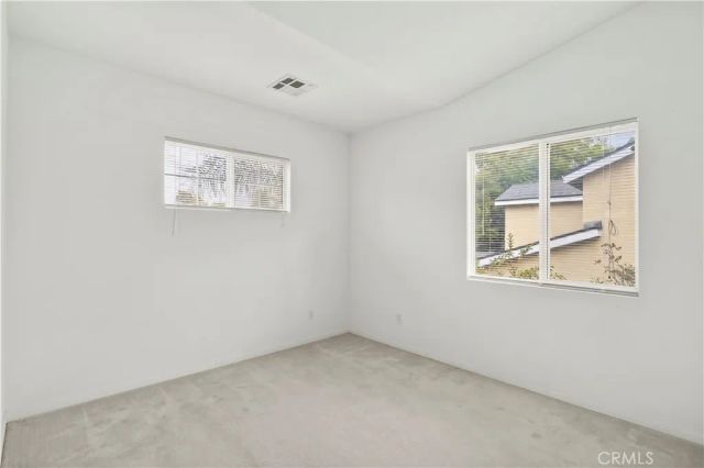 8200 Crebs, Reseda, CA 91335