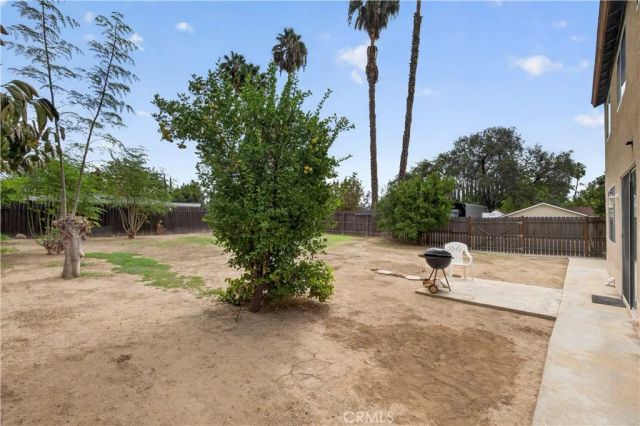 8200 Crebs, Reseda, CA 91335