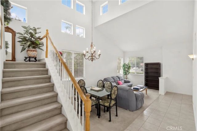 8200 Crebs, Reseda, CA 91335