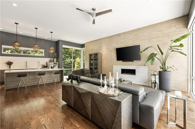 1242 Wild Creek Trail, Atlanta, GA 30324