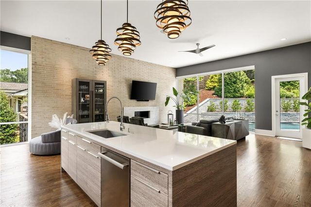 1242 Wild Creek Trail, Atlanta, GA 30324