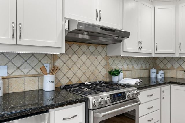 6079 Castello Drive, San Jose, CA 95120