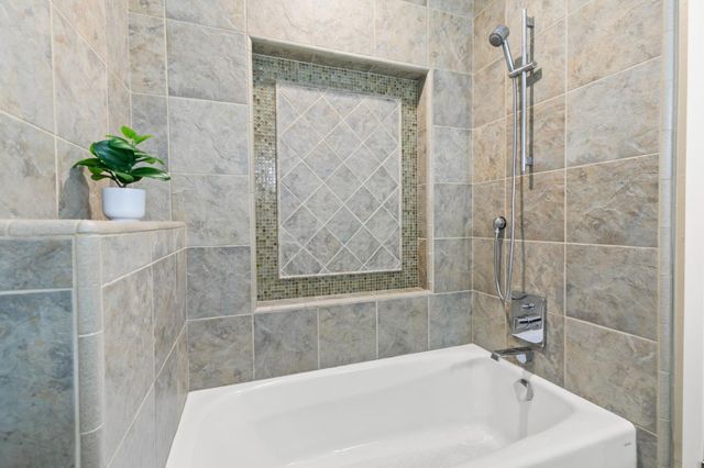 6079 Castello Drive, San Jose, CA 95120