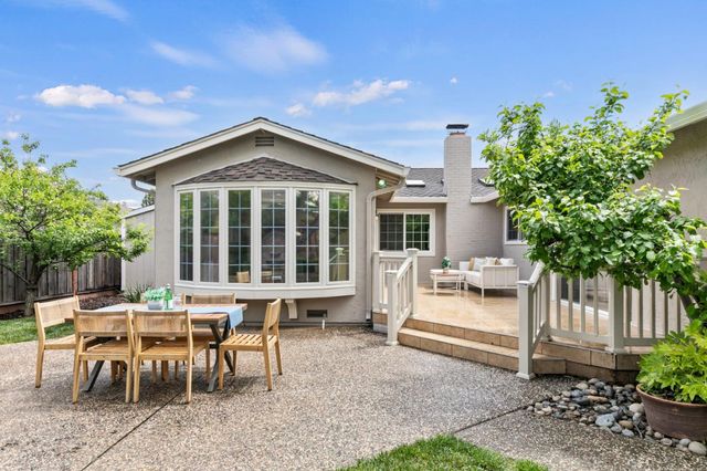 6079 Castello Drive, San Jose, CA 95120