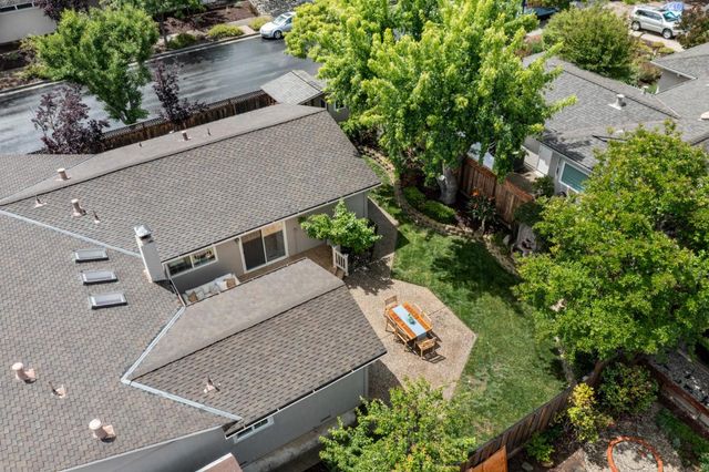 6079 Castello Drive, San Jose, CA 95120