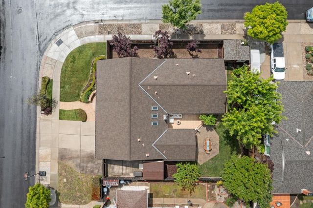 6079 Castello Drive, San Jose, CA 95120