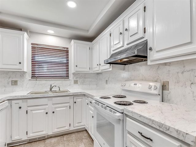3513 Wynn Circle, Edmond, OK 73013