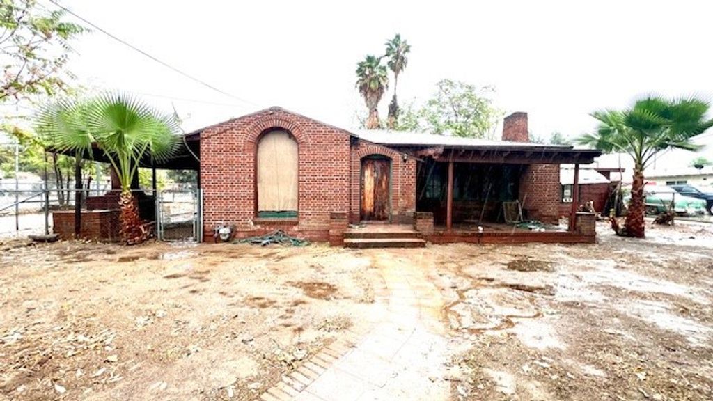 410 Pacific, Riverside, CA 92507