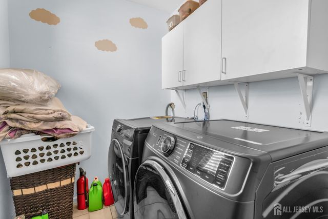 12 Jacobson Street, Sayreville, NJ 08872