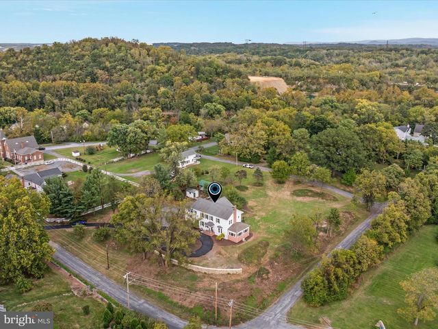 1302 WINCHESTER PIKE, Front Royal, VA 22630