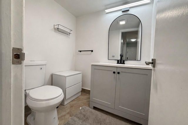 809 W Oakland Park Blvd K4, Oakland Park, FL 33311