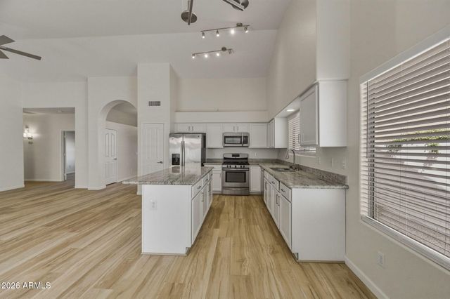 4183 W BART Drive, Chandler, AZ 85226