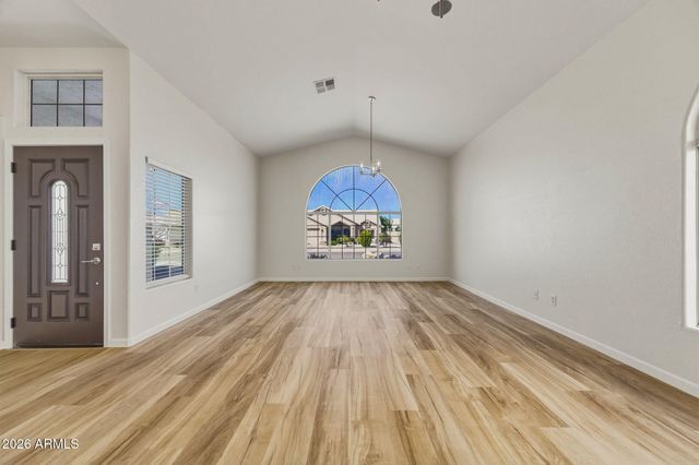 4183 W BART Drive, Chandler, AZ 85226