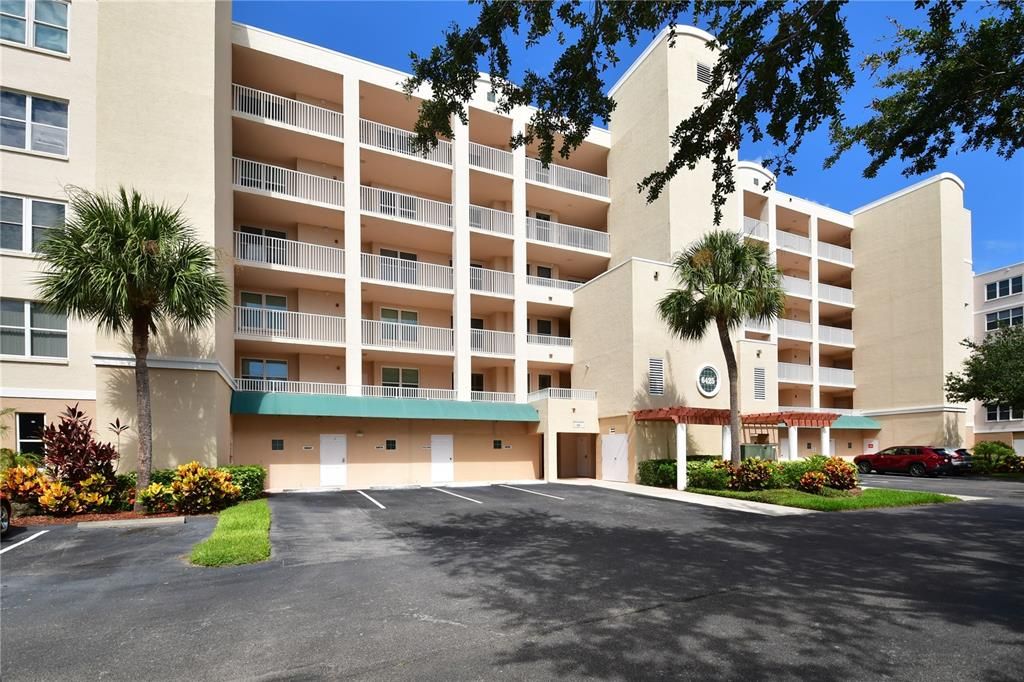 6425 SHORELINE DRIVE 10102, St Petersburg, FL 33708