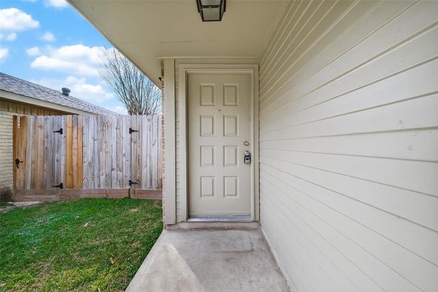 5205 Beaverbrook Drive, Houston, TX 77084