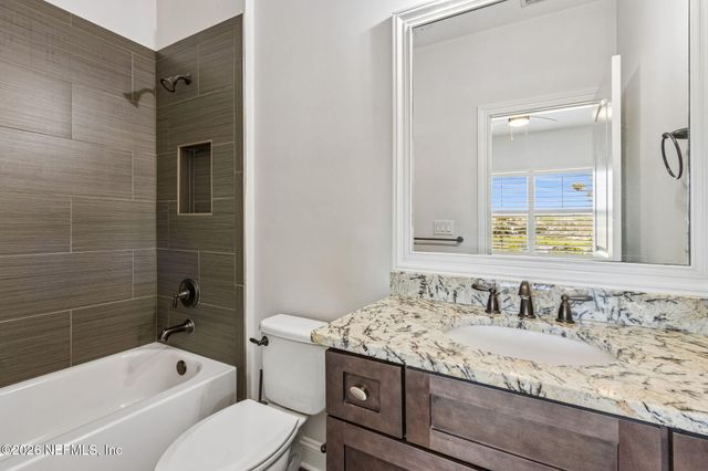 4135 AVALON Circle, Jacksonville Beach, FL 32250