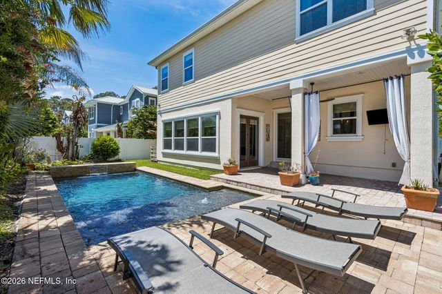 4135 AVALON Circle, Jacksonville Beach, FL 32250