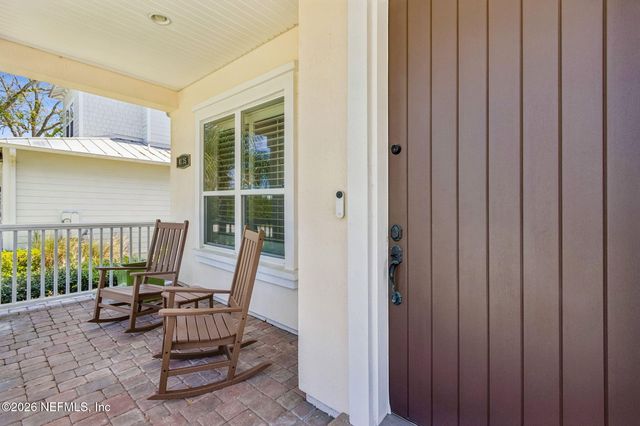 4135 AVALON Circle, Jacksonville Beach, FL 32250
