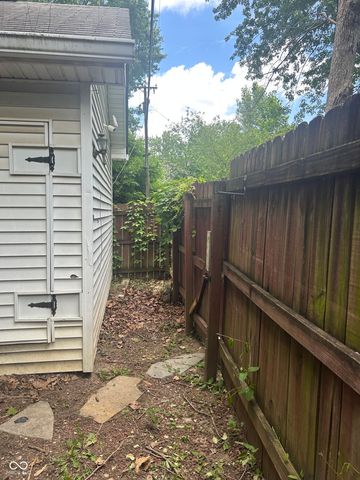 1237 S Leland Avenue, Indianapolis, IN 46203
