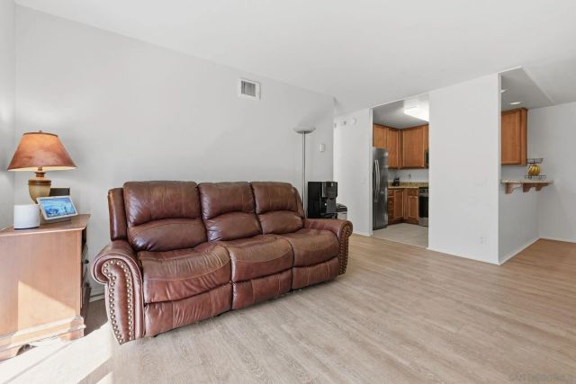 145 W El Norte Pkwy 112, Escondido, CA 92026