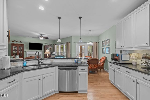 2704 Blueridge Lake Drive, Fuquay Varina, NC 27526
