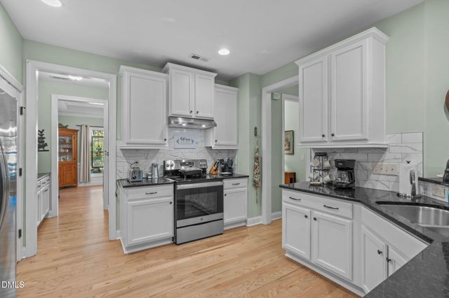 2704 Blueridge Lake Drive, Fuquay Varina, NC 27526