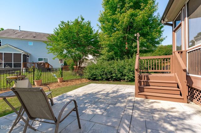2704 Blueridge Lake Drive, Fuquay Varina, NC 27526