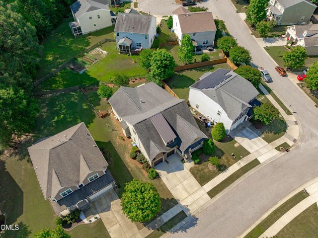 2704 Blueridge Lake Drive, Fuquay Varina, NC 27526