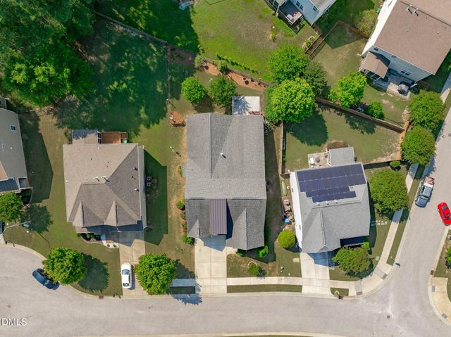 2704 Blueridge Lake Drive, Fuquay Varina, NC 27526