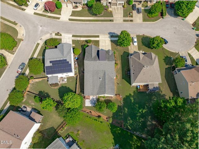 2704 Blueridge Lake Drive, Fuquay Varina, NC 27526