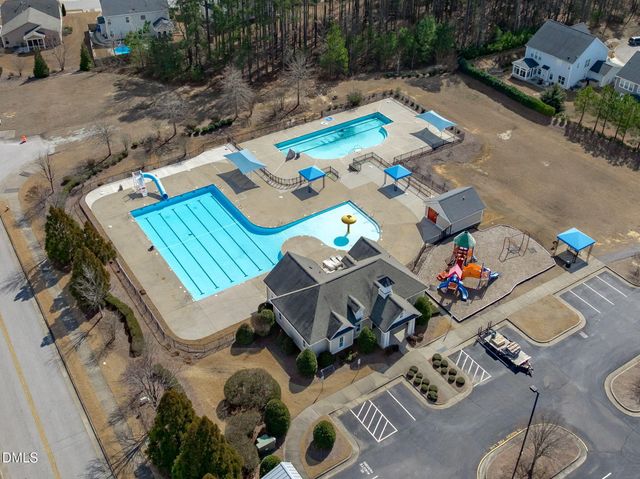2704 Blueridge Lake Drive, Fuquay Varina, NC 27526