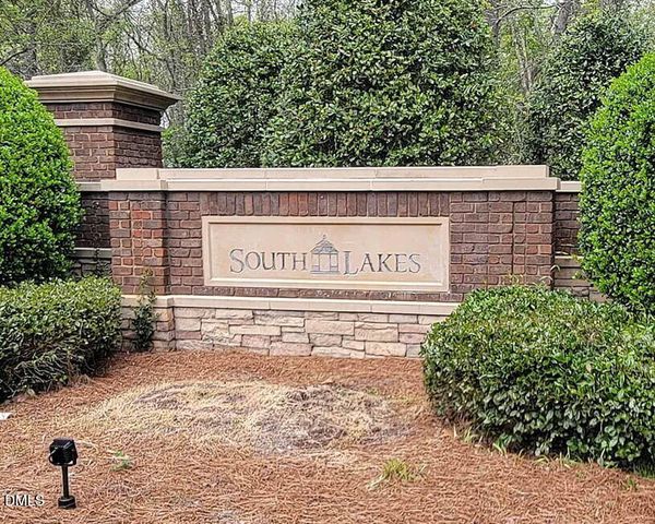 2704 Blueridge Lake Drive, Fuquay Varina, NC 27526